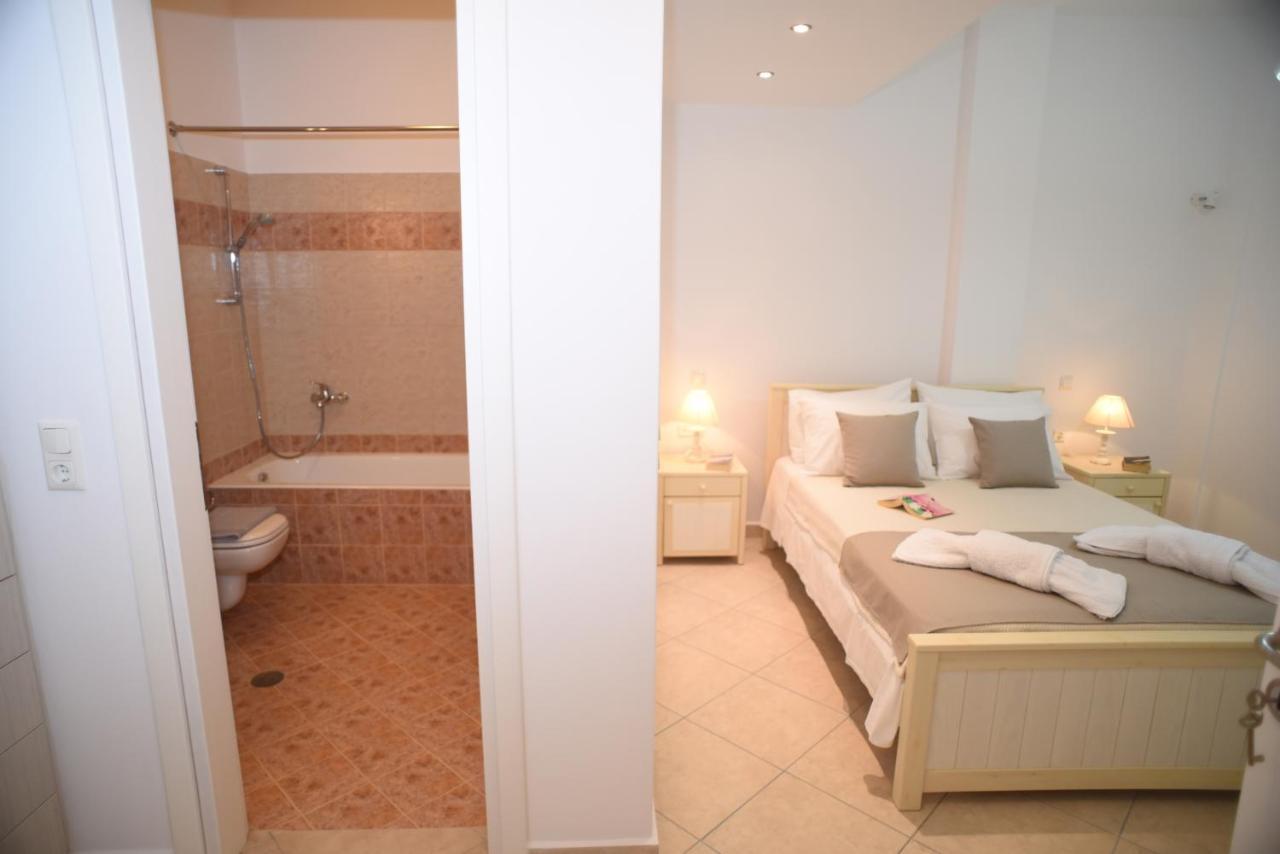 Bernie House 2 Apartment Melanes Ngoại thất bức ảnh
