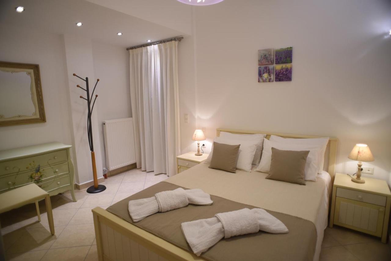 Bernie House 2 Apartment Melanes Ngoại thất bức ảnh